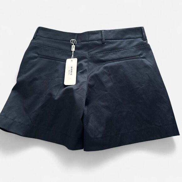 Akris Punto Miata Pleated Shorts | Bleu Marine Dark Blue | Size 8 NWT - Picture 4 of 6